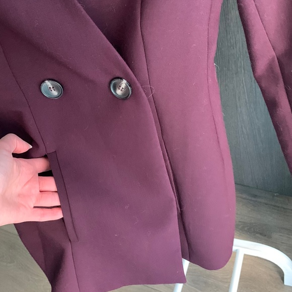 Long Blazer - Picture 8 of 16